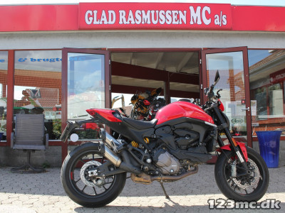 Ducati Monster +