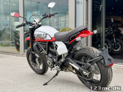 Ducati Scrambler Urban Motard