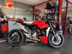 2022 Ducati Streetfighter V2