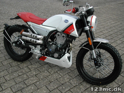 FB Mondial HPS 125 Hipster