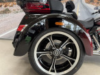 2022 Harley-Davidson FLHTCUTGSE CVO Tri Glide