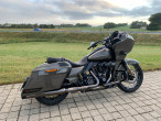 2022 Harley-Davidson FLTRXSE CVO Road Glide 2022 Harley-Davidson FLTRXSE CVO Road Glide