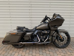 2022 Harley-Davidson FLTRXSE CVO Road Glide 2022 Harley-Davidson FLTRXSE CVO Road Glide
