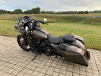 2022 Harley-Davidson FLTRXSE CVO Road Glide 2022 Harley-Davidson FLTRXSE CVO Road Glide