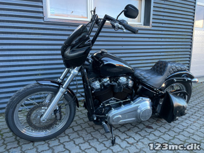 Harley-Davidson FXST Softail Standard