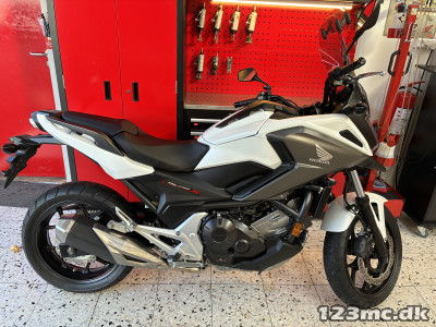 Honda NC 750 XA