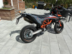 2022 KTM 690 SMC R