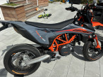 2022 KTM 690 SMC R