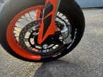 2022 KTM 690 SMC R