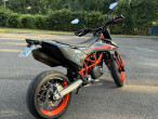2022 KTM 690 SMC R