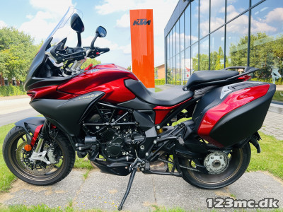 MV Agusta Turismo Velose 800 Lusso