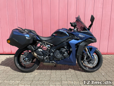 Suzuki GSXS 1000 GT