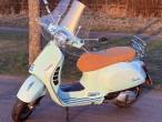 2022 Vespa GTS 300 2022 Vespa GTS 300