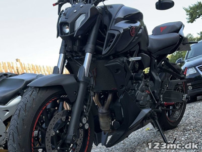 Yamaha MT-07