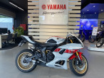 Yamaha YZF R7