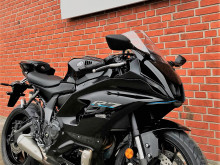 Yamaha YZF R7