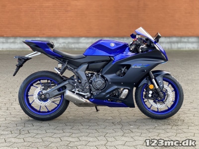 Yamaha YZF R7