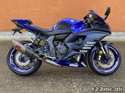 Yamaha YZF R7