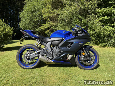 Yamaha YZF R7