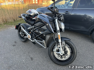 Zero SR/F 14.4 Naked street bike