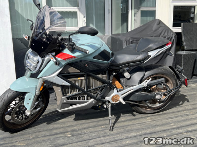 Zero SR/F 14.4 Nake bike