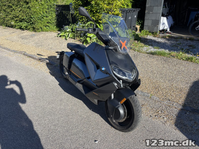 BMW CE 04 40 hk