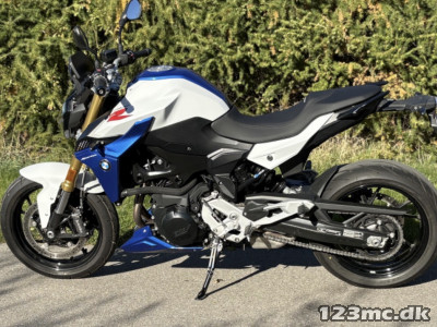 BMW F 900 R