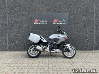 BMW F 900 XR