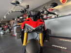 2023 Ducati Streetfighter V4 S