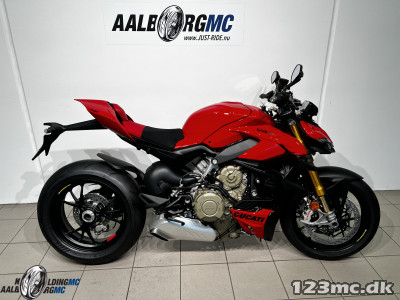 Ducati Streetfighter V4 S