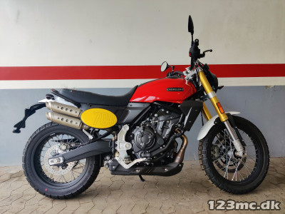 Fantic Caballero 700