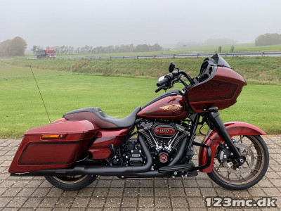 Harley-Davidson FLTRXS Road Glide Special HMC Motorcykler.  Vi bytter gerne.