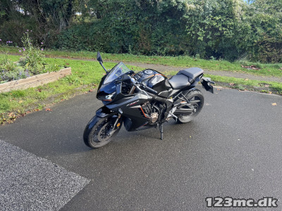 Honda CBR 650 R Sport