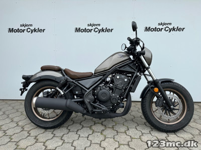 Honda CMX 500 Rebel S