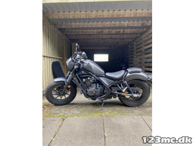 Honda CMX 500 Rebel S