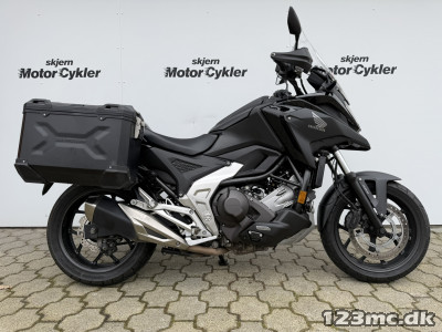 Honda NC 750 XD Honda NC 750 XD
