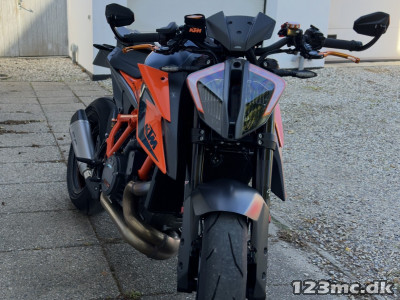 KTM 1290 Super Duke R