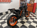 2023 KTM 890 Duke R 2023 KTM 890 Duke R