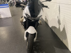 2023 Moto Guzzi V100 Mandello