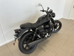 2023 Moto Guzzi V7 Stone