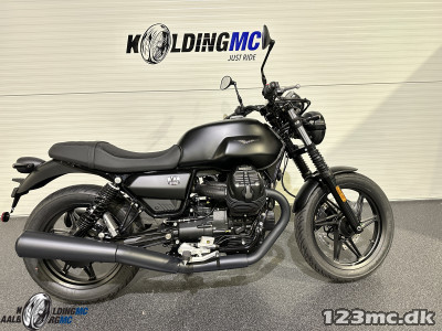 Moto Guzzi V7 Stone KOLDING MC