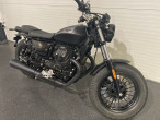 2023 Moto Guzzi V9 Bobber