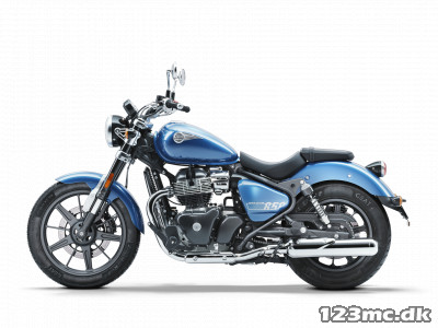 Royal Enfield Super Meteor 650 Astral