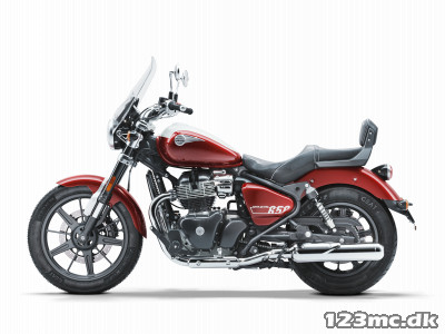 Royal Enfield Super Meteor 650 Celestial