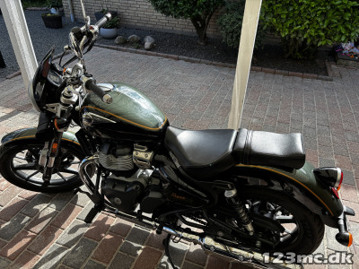 Royal Enfield Super Meteor 650