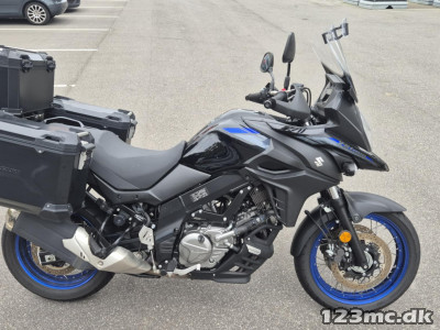Suzuki DL 650 V-Strom DL650XAM3