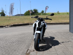 2023 Suzuki GSX-8S