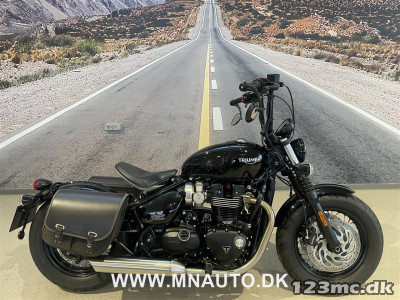 Triumph Bonneville Bobber