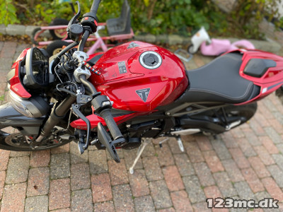Triumph Street Triple RS