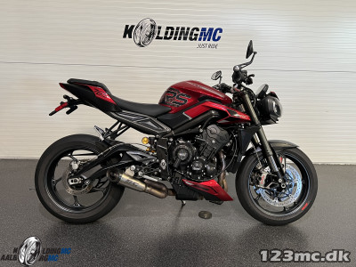 Triumph Street Triple RS